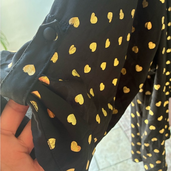 Torrid Gold Heart Print Harper Blouse Size 3 Plus Size Black - Picture 8 of 10